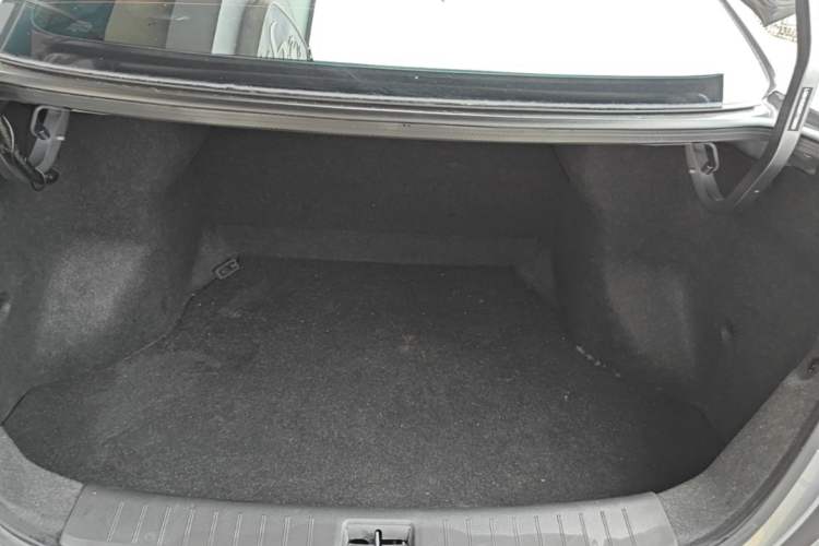Used Nissan Sylphy 2024 Classic 1.6XE CVT Comfort Edition Trunk