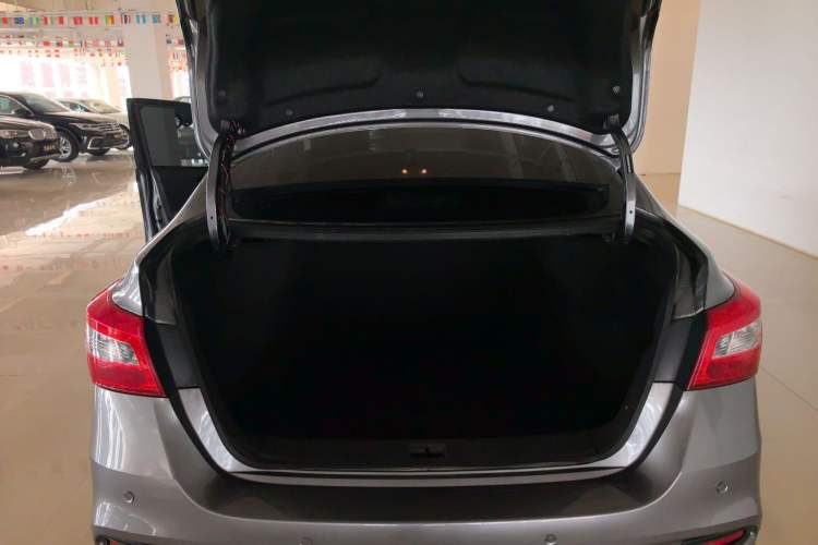 Used Nissan Sylphy 2024 Classic 1.6XE CVT Comfort Edition Trunk
