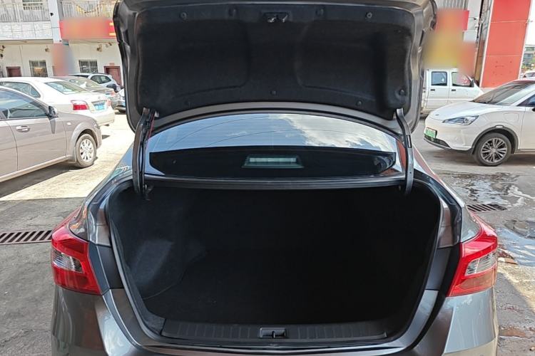 Used Nissan Sylphy 2024 Restyled Version 2 Classic 1.6XE CVT Comfort Edition Trunk