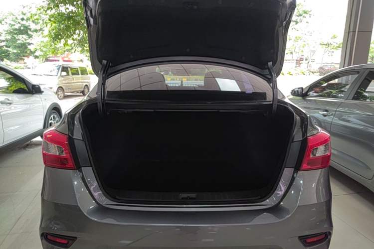 Used Nissan Sylphy 2024 Classic 1.6XE CVT Comfort Edition Trunk