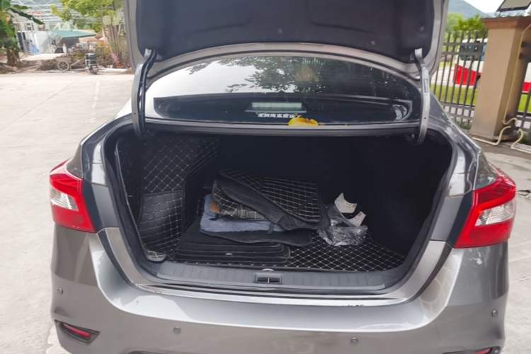 Used Nissan Sylphy 2024 Classic 1.6XE CVT Comfort Edition Trunk