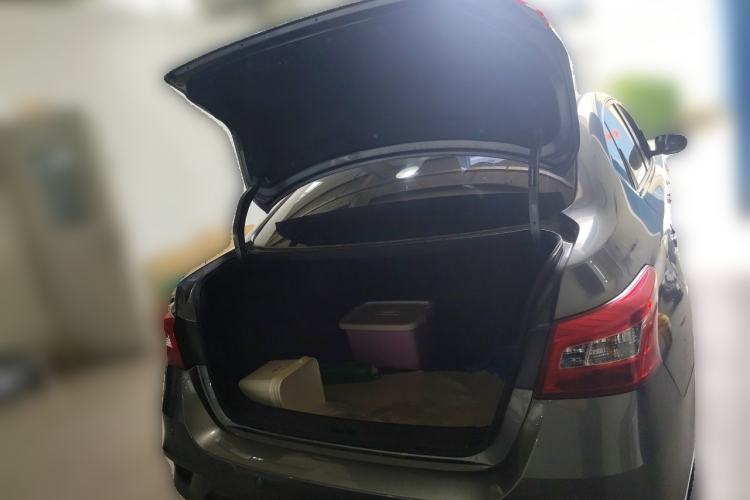 Used Nissan Sylphy 2024 Classic 1.6XL CVT Luxury Edition Trunk