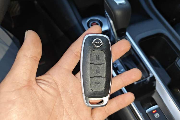 Used Nissan Sylphy 2024 Classic 1.6XV CVT Luxury Edition Vehicle Key
