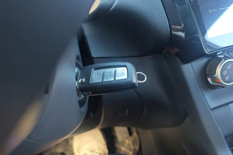 Used Nissan Sylphy 2024 Restyled Version 2 Classic 1.6XE CVT Comfort Edition Vehicle Key