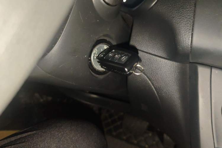 Used Nissan Sylphy 2024 Classic 1.6XE CVT Comfort Edition Vehicle Key