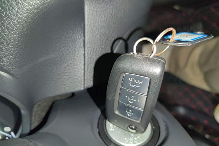 Used Nissan Sylphy 2024 Facelifted Three Classic 1.6XE CVT Comfort Edition Vehicle Key