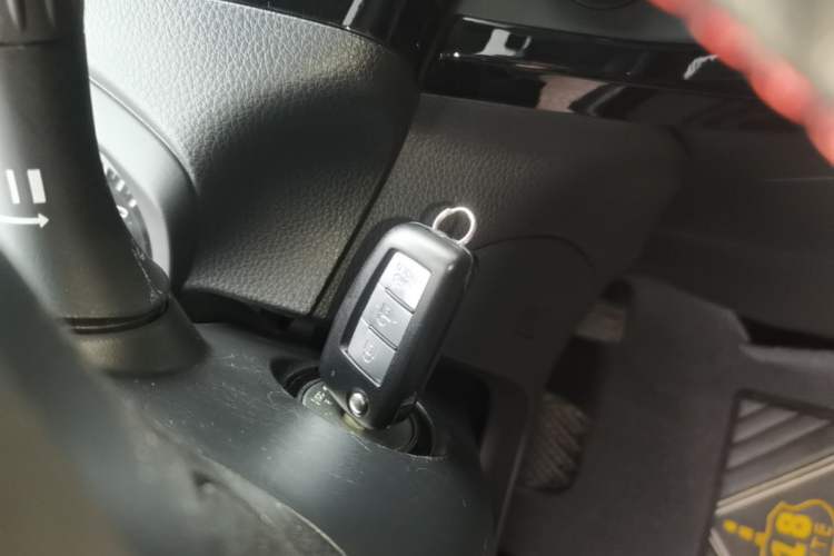 Used Nissan Sylphy 2024 Classic 1.6XL CVT Luxury Edition Vehicle Key