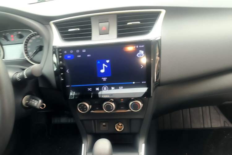 Used Nissan Sylphy 2024 Facelifted Three Classic 1.6XE CVT Comfort Edition Audio And AC Panel