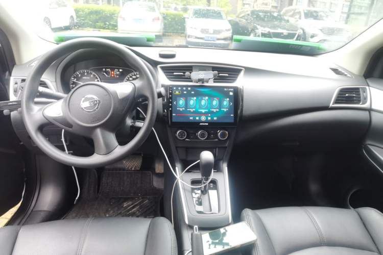 Used Nissan Sylphy 2024 Facelifted Three Classic 1.6XE CVT Comfort Edition Center Console