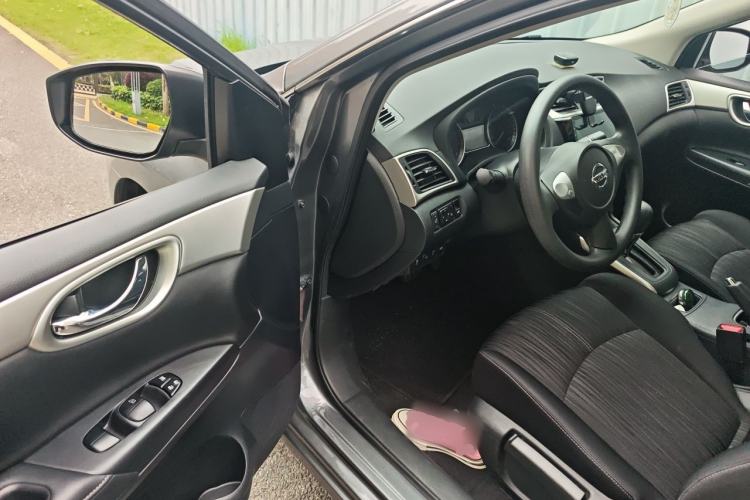 Used Nissan Sylphy 2024 Classic 1.6XE CVT Comfort Edition Driver Seat