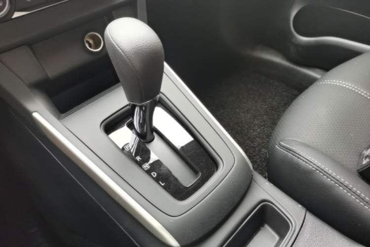 Used Nissan Sylphy 2024 Facelifted Three Classic 1.6XE CVT Comfort Edition Gear Lever