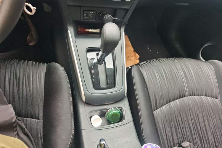 Used Nissan Sylphy 2024 Classic 1.6XE CVT Comfort Edition Gear Lever