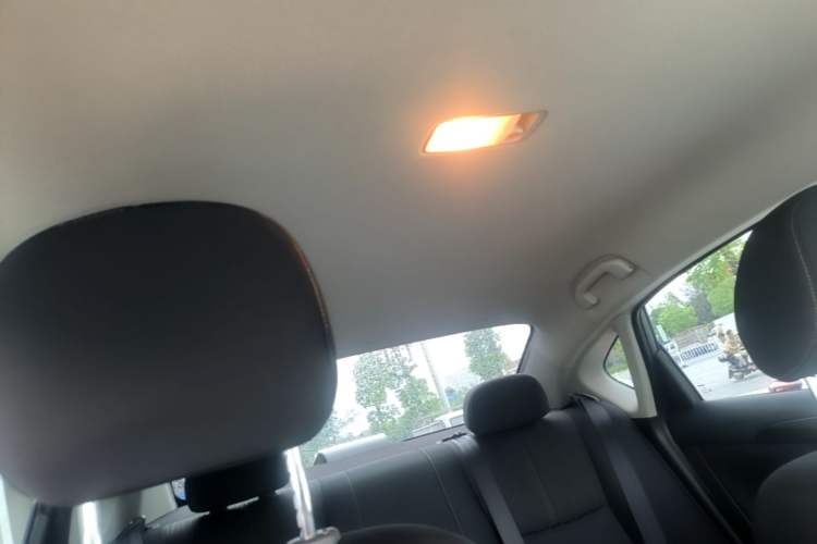 Used Nissan Sylphy 2024 Facelifted Three Classic 1.6XE CVT Comfort Edition Headliner
