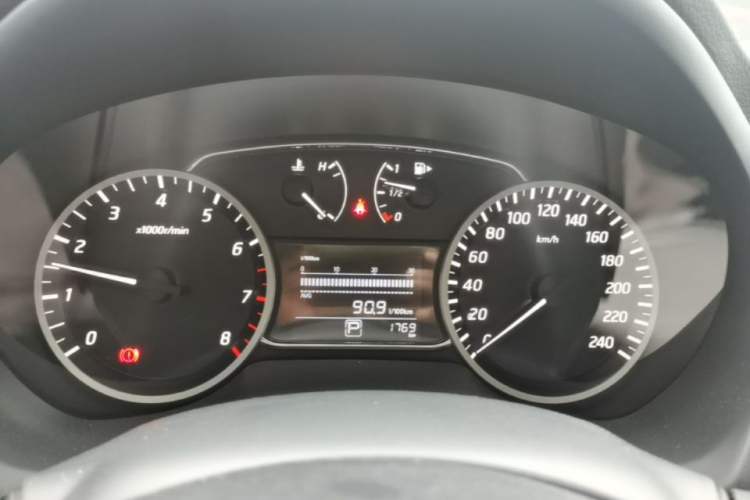Used Nissan Sylphy 2024 Facelifted Three Classic 1.6XE CVT Comfort Edition Instrument Cluster