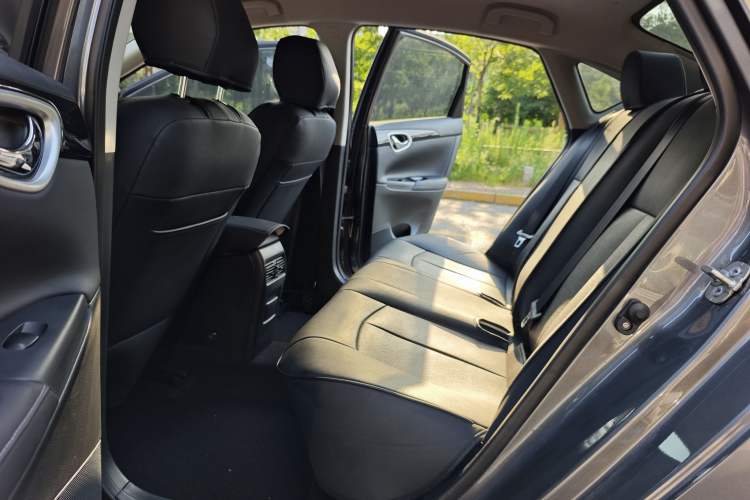 Used Nissan Sylphy 2024 Facelifted Three Classic 1.6XE CVT Comfort Edition Interior 2