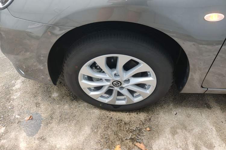 Used Nissan Sylphy 2024 Facelifted Three Classic 1.6XE CVT Comfort Edition Left Front Wheel Hub