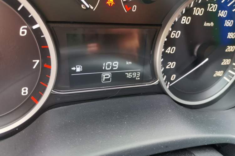 Used Nissan Sylphy 2024 Classic 1.6XE CVT Comfort Edition Odometer Close Up
