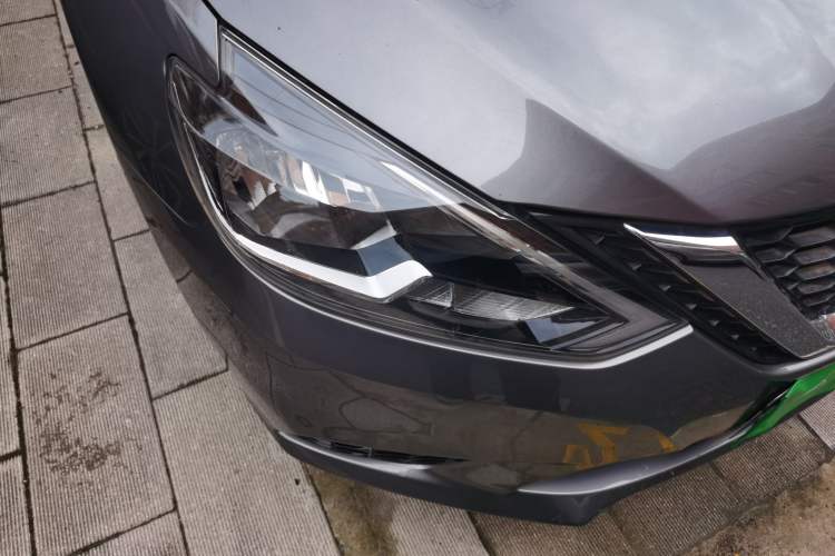 Used Nissan Sylphy 2024 Classic 1.6XE CVT Comfort Edition Right Front Headlight