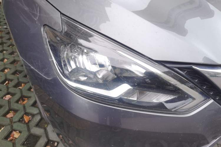 Used Nissan Sylphy 2024 Facelifted Three Classic 1.6XE CVT Comfort Edition Right Front Headlight