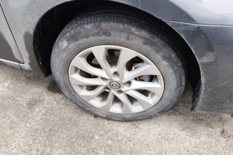 Used Nissan Sylphy 2024 Restyled Version 2 Classic 1.6XE CVT Comfort Edition Right Front Wheel Hub