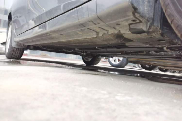 Used Nissan Sylphy 2024 Facelifted Three Classic 1.6XE CVT Comfort Edition Right Side Sill