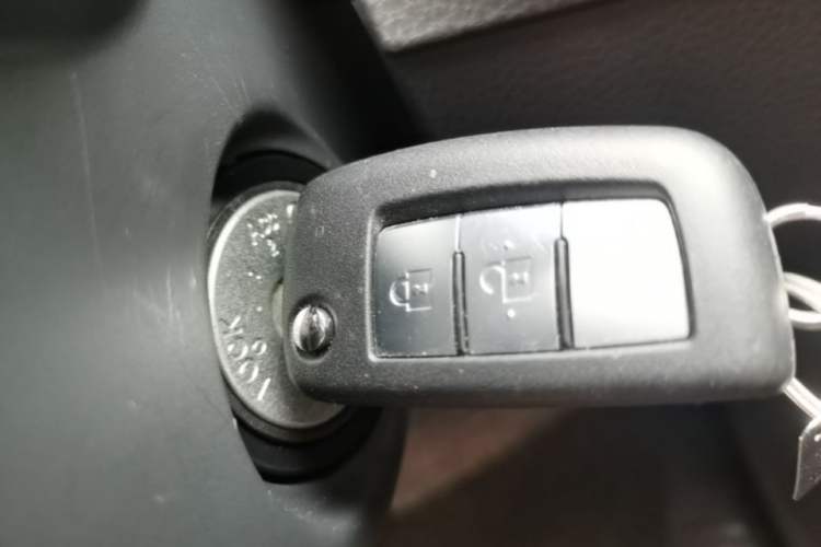 Used Nissan Sylphy 2024 Facelifted Three Classic 1.6XE CVT Comfort Edition Vehicle Key