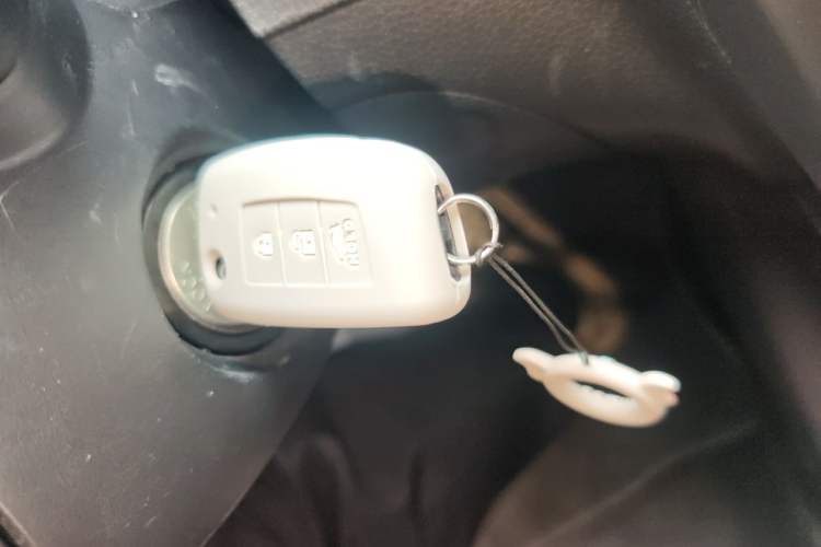 Used Nissan Sylphy 2024 Classic 1.6XE CVT Comfort Edition Vehicle Key