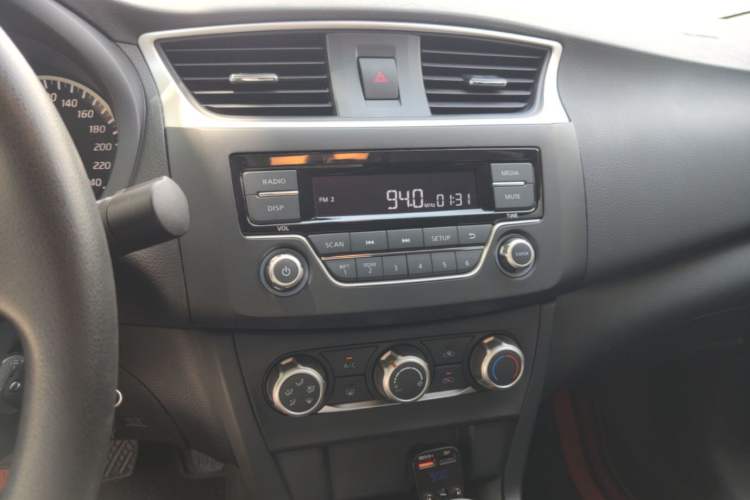 Used Nissan Sylphy 2024 Facelifted Three Classic 1.6XE CVT Comfort Edition Audio And AC Panel