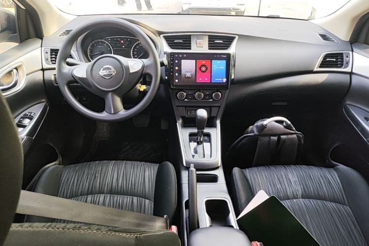 Used Nissan Sylphy 2024 Classic 1.6XE CVT Comfort Edition Center Console