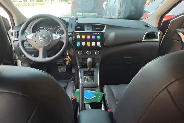 Used Nissan Sylphy 2024 Facelifted Three Classic 1.6XE CVT Comfort Edition Center Console