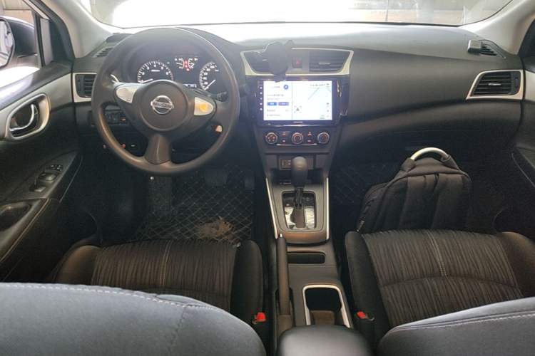 Used Nissan Sylphy 2024 Classic 1.6XE CVT Comfort Edition Center Console
