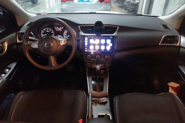 Used Nissan Sylphy 2024 Classic 1.6XE CVT Comfort Edition Center Console