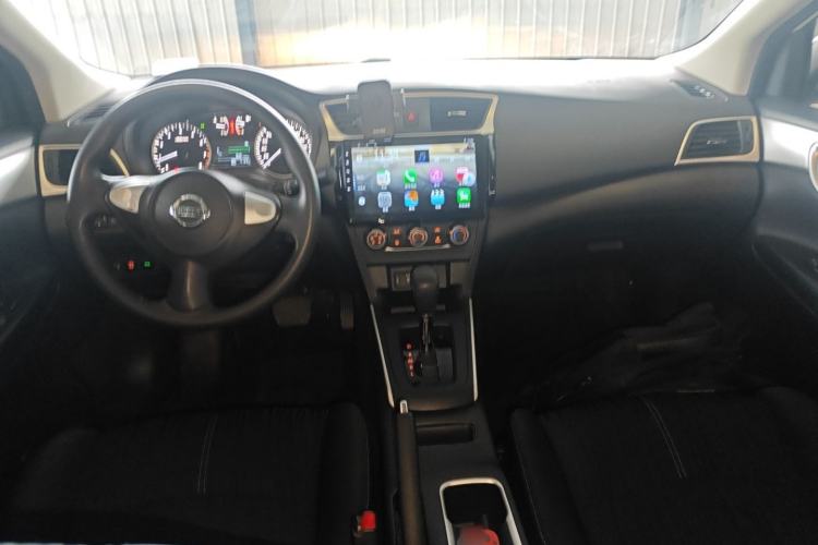 Used Nissan Sylphy 2024 Classic 1.6XE CVT Comfort Edition Center Console