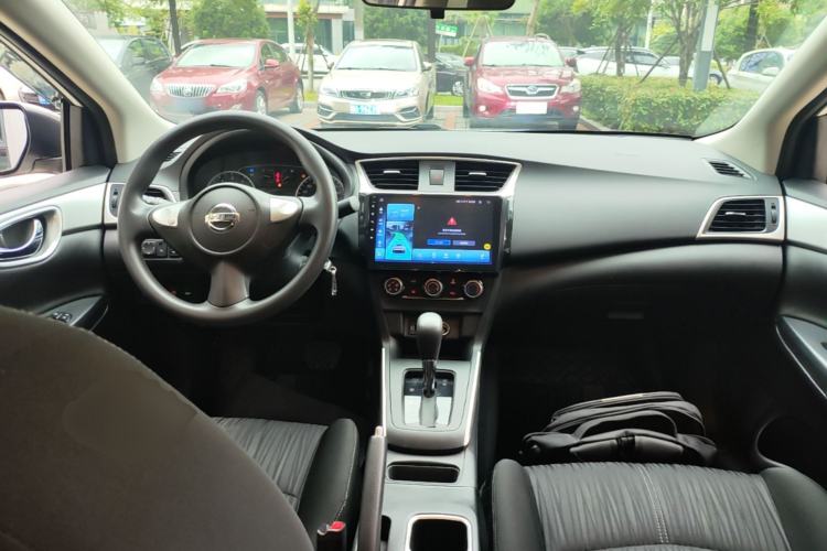Used Nissan Sylphy 2024 Classic 1.6XE CVT Comfort Edition Center Console