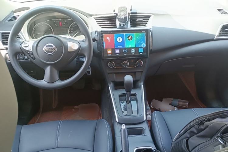 Used Nissan Sylphy 2024 Classic 1.6XE CVT Comfort Edition Center Console