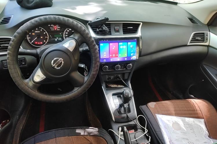 Used Nissan Sylphy 2024 Classic 1.6XE CVT Comfort Edition Center Console