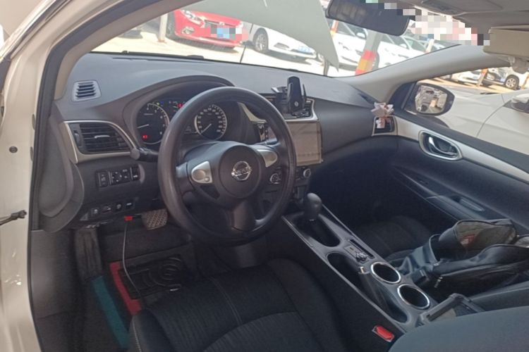Used Nissan Sylphy 2024 Revised Version Classic 1.6XE CVT Comfort Edition Center Console
