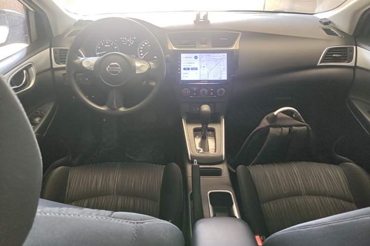 Used Nissan Sylphy 2024 Classic 1.6XE CVT Comfort Edition Center Console