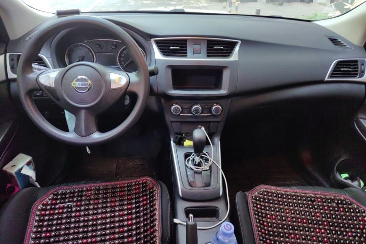 Used Nissan Sylphy 2024 Revised Version Classic 1.6XE CVT Comfort Edition Center Console