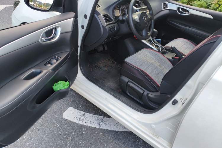 Used Nissan Sylphy 2024 Restyled Version 2 Classic 1.6XE CVT Comfort Edition Driver Seat