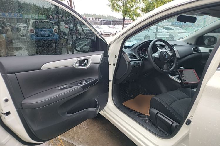 Used Nissan Sylphy 2024 Restyled Version 2 Classic 1.6XE CVT Comfort Edition Driver Seat