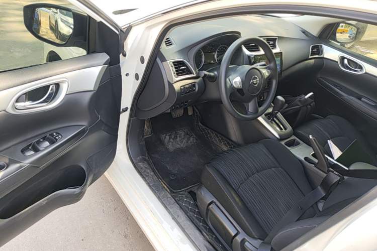 Used Nissan Sylphy 2024 Classic 1.6XE CVT Comfort Edition Driver Seat