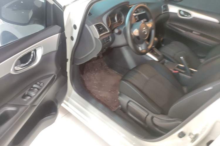 Used Nissan Sylphy 2024 Restyled Version 2 Classic 1.6XE CVT Comfort Edition Driver Seat