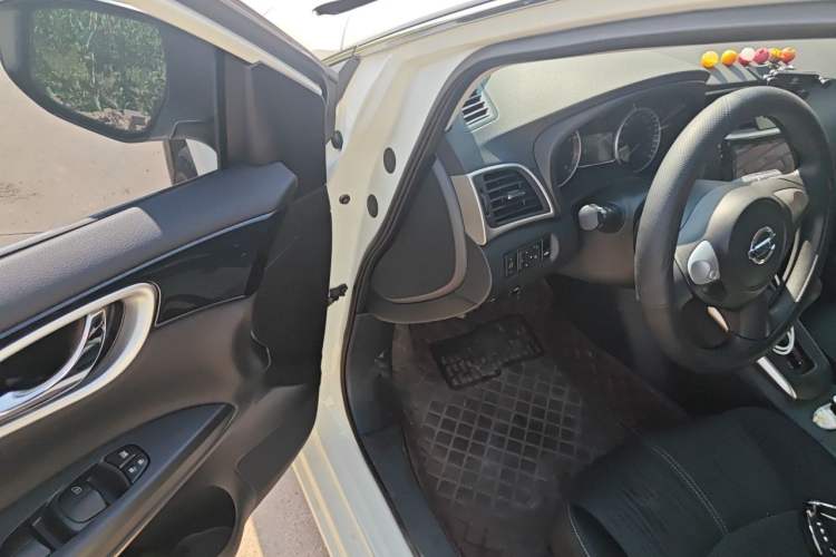 Used Nissan Sylphy 2024 Facelifted Three Classic 1.6XE CVT Comfort Edition Driver Seat