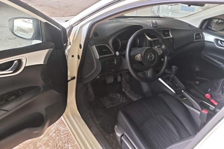 Used Nissan Sylphy 2024 Classic 1.6XE CVT Comfort Edition Driver Seat