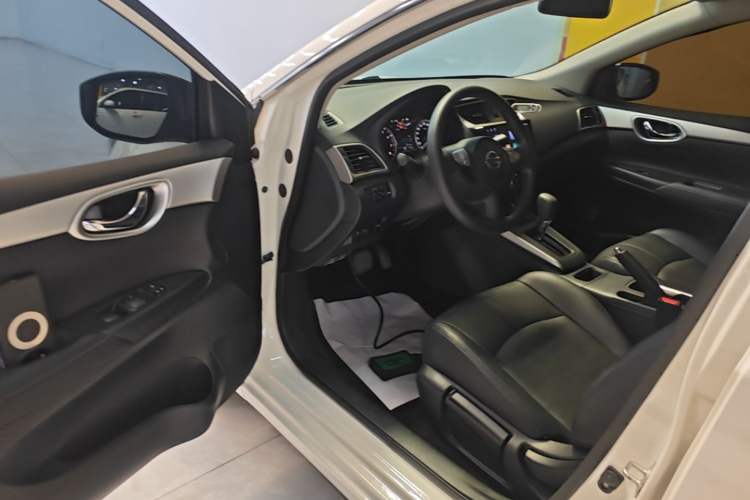 Used Nissan Sylphy 2024 Restyled Version 2 Classic 1.6XE CVT Comfort Edition Driver Seat