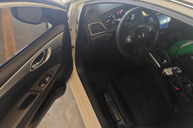 Used Nissan Sylphy 2024 Classic 1.6XE CVT Comfort Edition Driver Seat