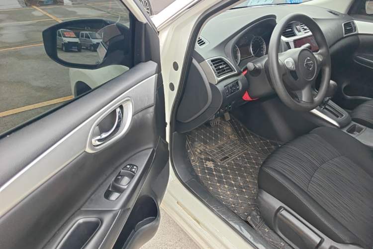 Used Nissan Sylphy 2024 Classic 1.6XE CVT Comfort Edition Driver Seat