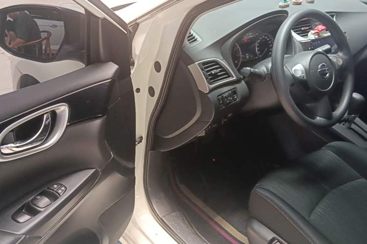 Used Nissan Sylphy 2024 Facelifted Three Classic 1.6XE CVT Comfort Edition Driver Seat