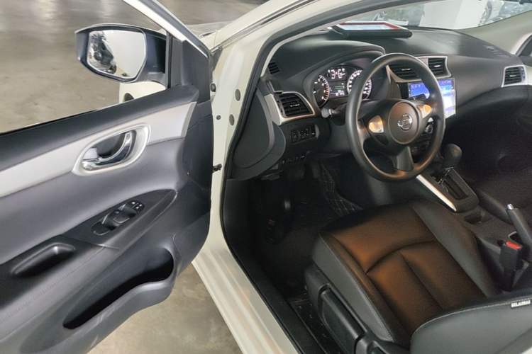 Used Nissan Sylphy 2024 Classic 1.6XE CVT Comfort Edition Driver Seat